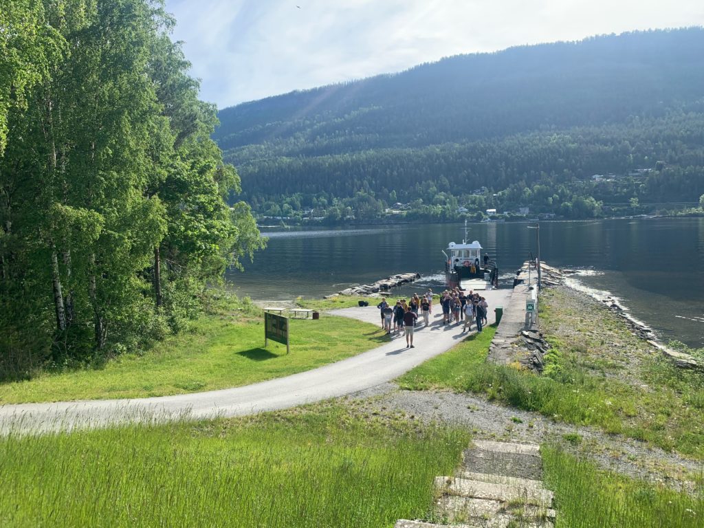 Students arriving at Utøya